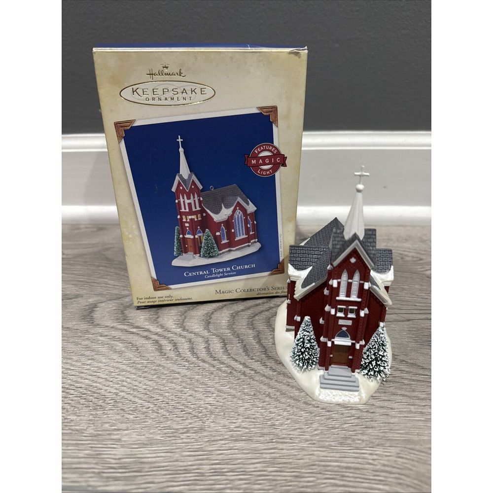 Hallmark Ornament Central Tower Church 8th In Series 2005 Magic Light NEW